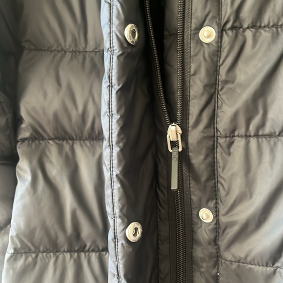 Cole Haan woman’s quilted down jacket small/petite black - Picture 6 of 12